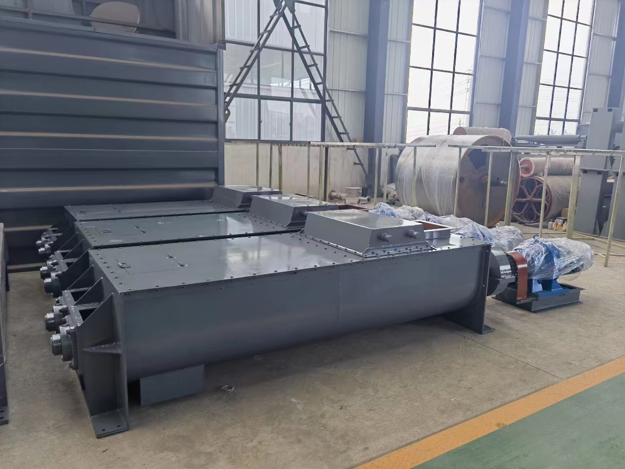 1695367020845138.jpg 02.jpg